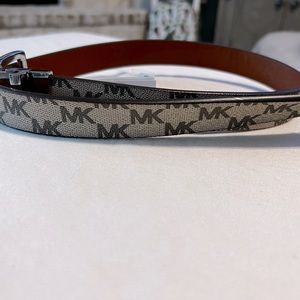 Michael Kors XL twist reversible belt